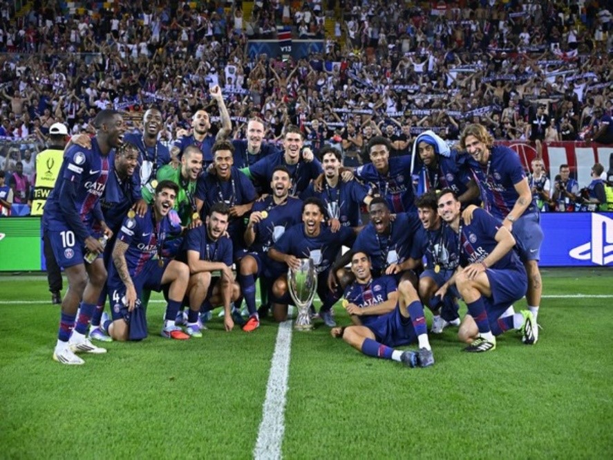 PSG beat Bayern to reach Champions League final
