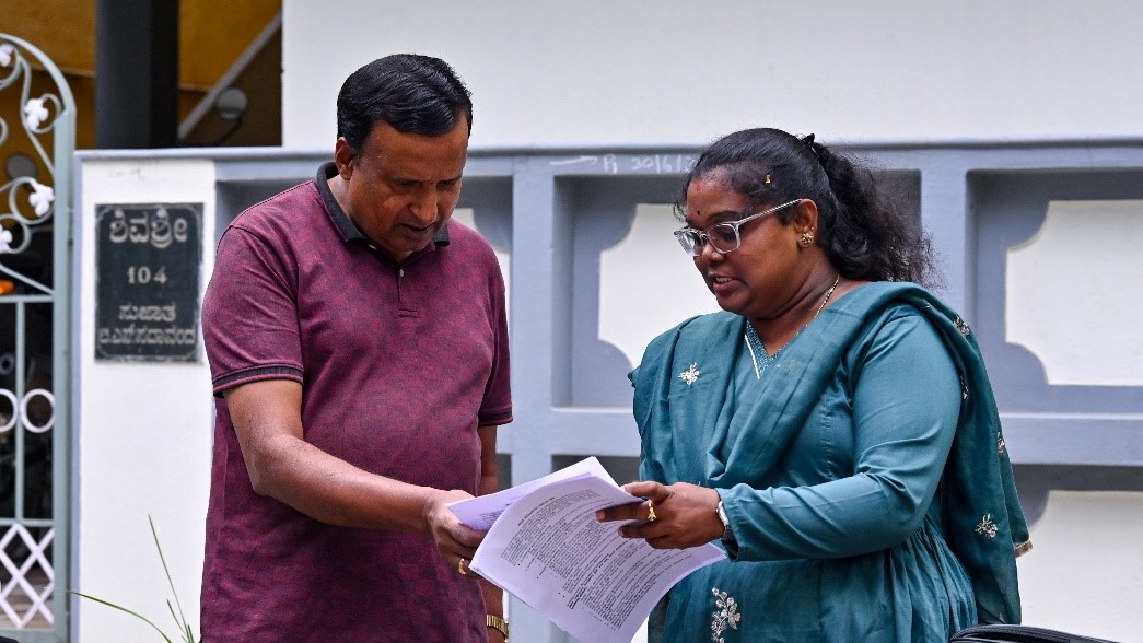 Apartment associations help residents complete SIR forms