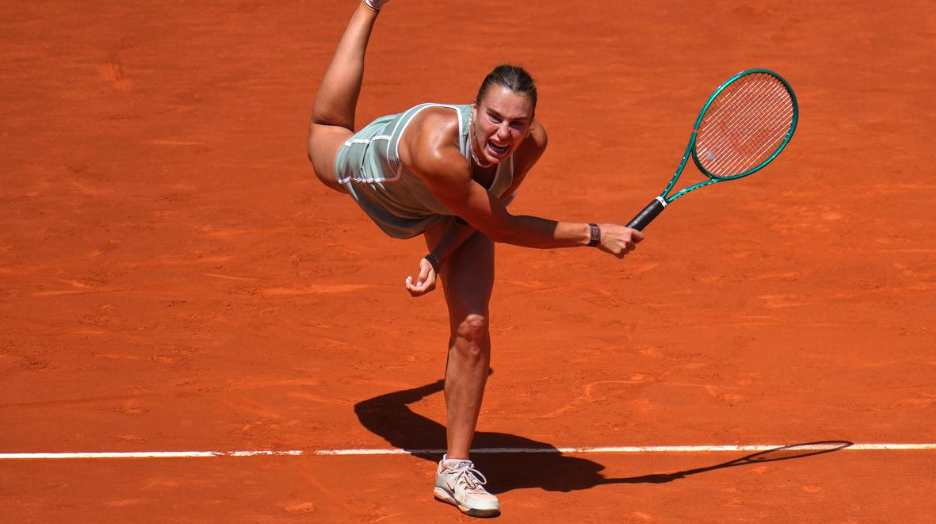 Sabalenka powers through Madrid while virus scare disrupts top stars