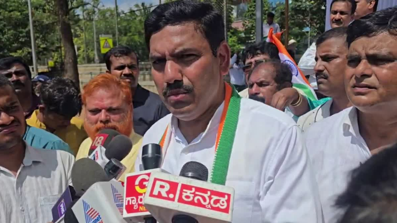 Vijayendra accuses Nagendra of blackmailing Congress high command