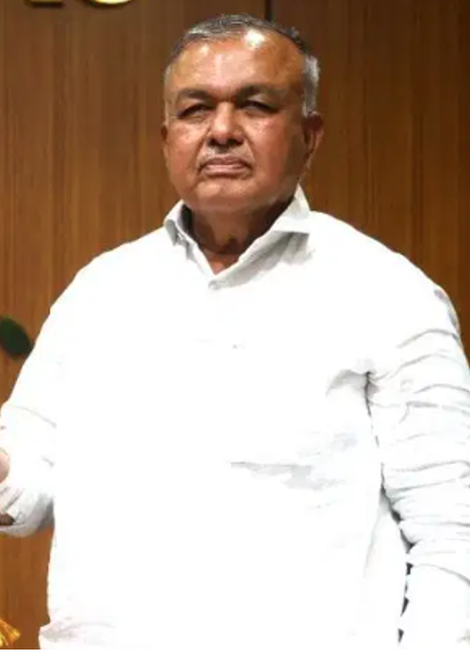 Parking fee row grows as Minister objects