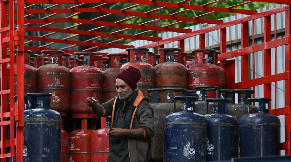 Hotels welcome LPG price cut, say losses still far from recovered
