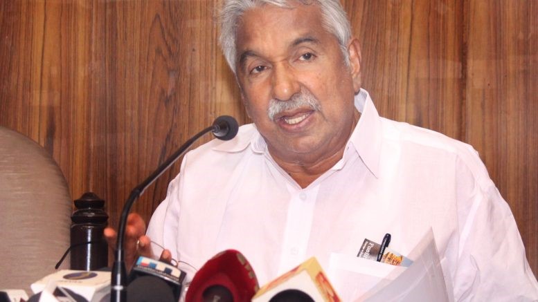 Kerala HC clears Former Oommen Chandy aide in solar case