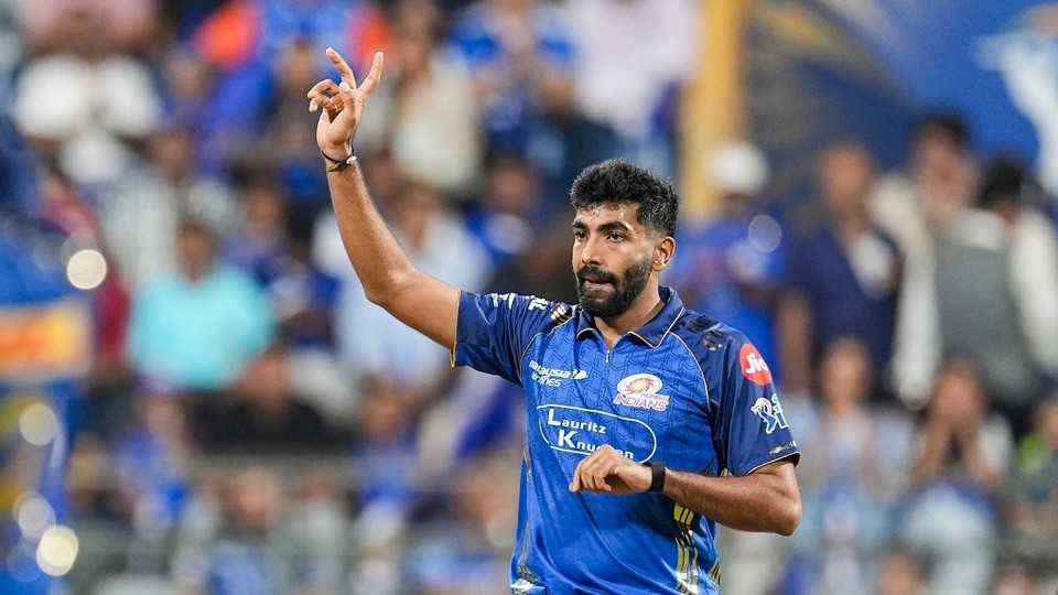 Gavaskar urges Bumrah to keep it simple