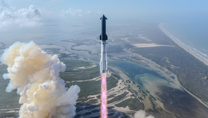SpaceX launches Starship V3 twelfth test mission