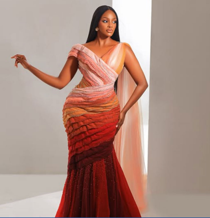 The Layers of Life’ Turns Childbirth Into Fashion