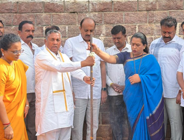 Bhoomi Puja held for Gandhi statue in Devanahalli
