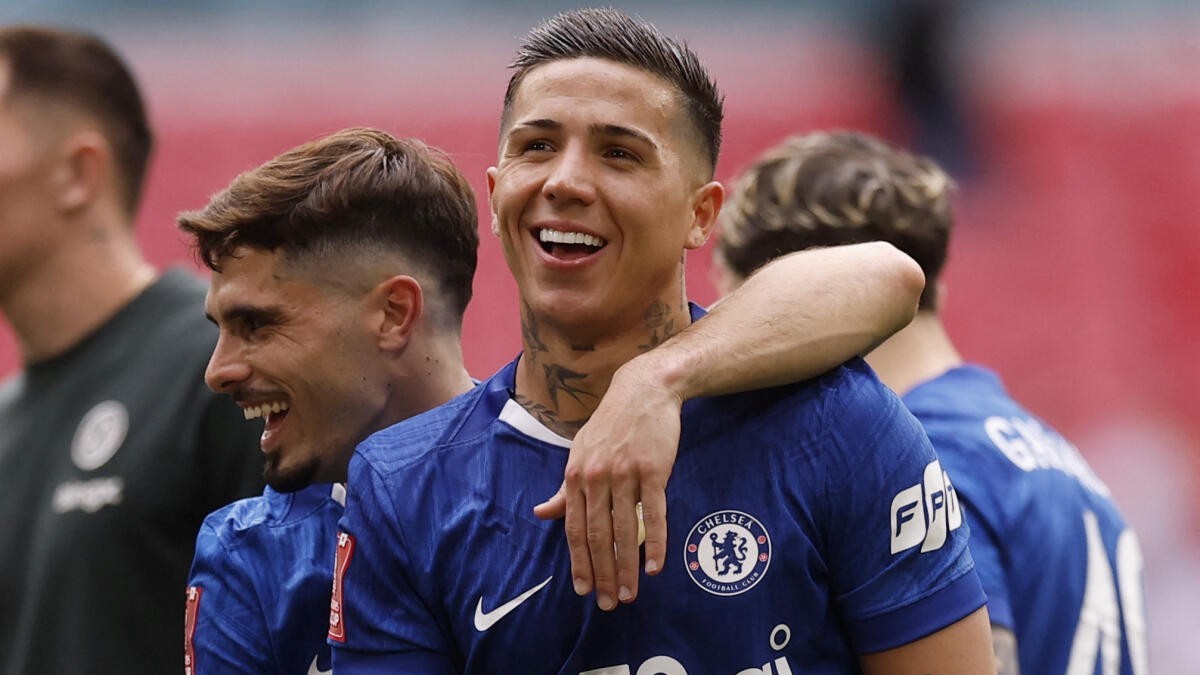 Chelsea edge Leeds to reach FA Cup final amid turbulent season