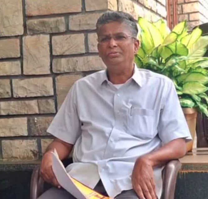 Satish Jarkiholi backs Lakshmi Hebbalkar for Cabinet