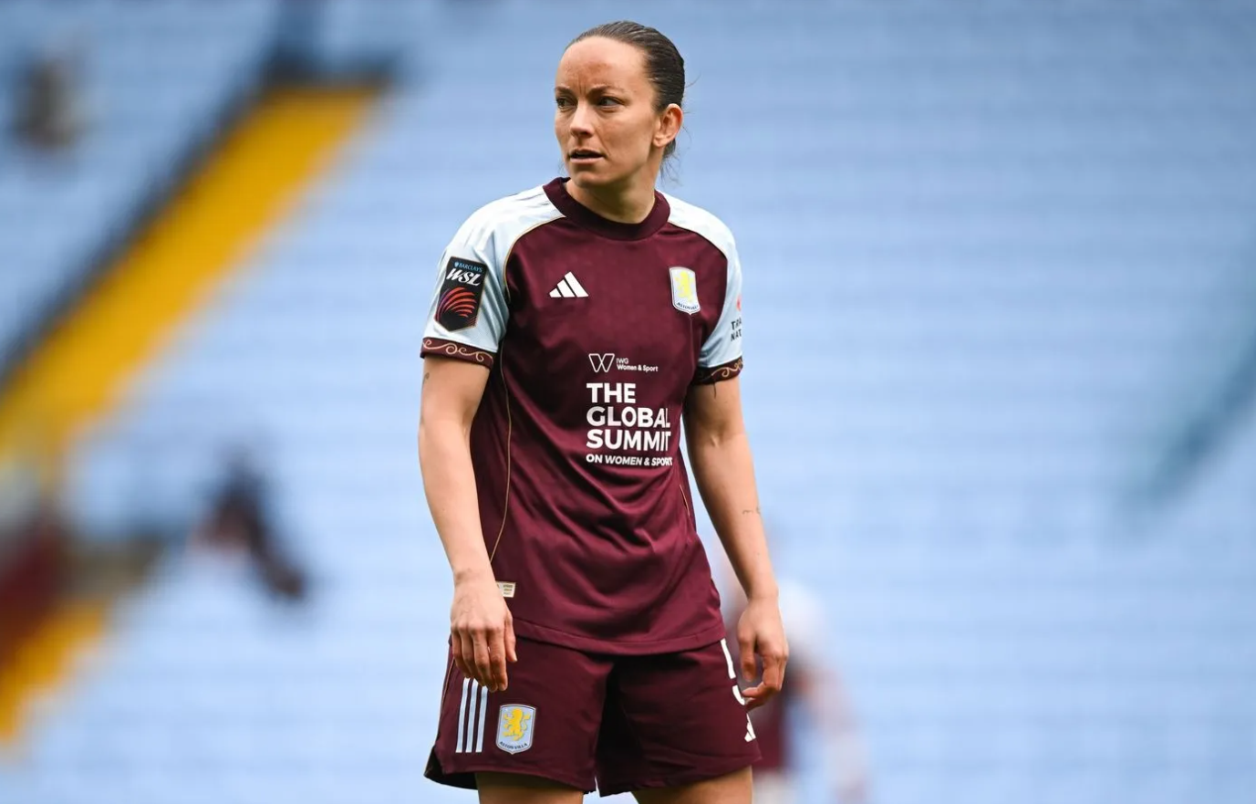 Lucy Staniforth to retire from professional football