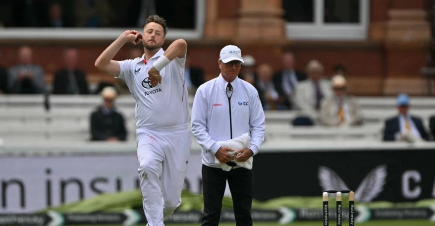 England suffer fresh injury setback as Ollie Robinson ruled out of second Test